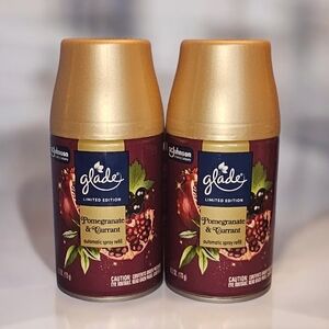2 Glade *Limited Edition* Automatic Spray Air Refill Pomegranate & Currant NEW